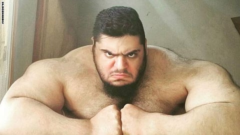 "هالك إيران".. دعاية إيرانية رخيصة لإرسال المقاتلين إلى سوريا