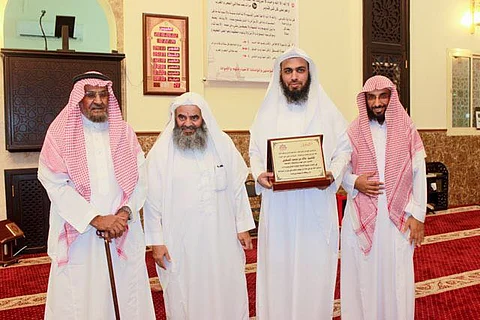 جامع الشيباني بـ"شرائع مكة" يكرّم خريجي حلقات التحفيظ