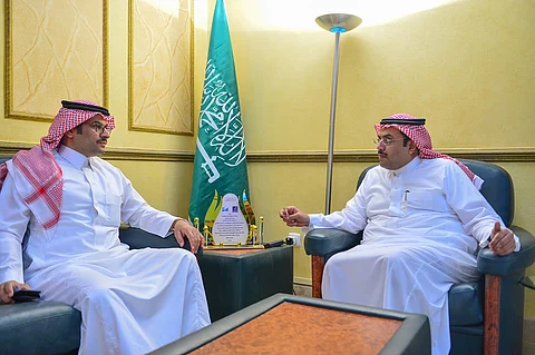 د.النمر لـ "سبق": إطلاق النار على الأطباء ظاهرة عالمية.. وهذه حكاية المريضة الأربعينية التي "كسر" زوجها قلبها