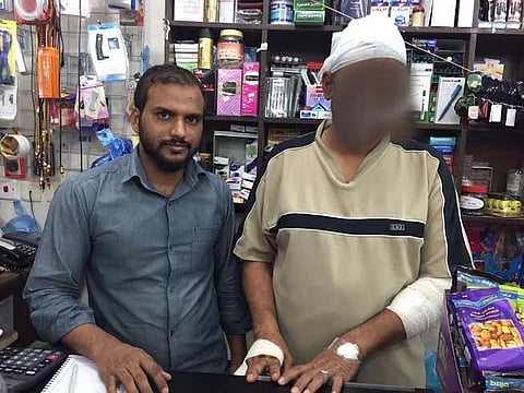 شرطة حائل تبحث عن شابين اعتديا على عامل بقالة وهشما رأسه