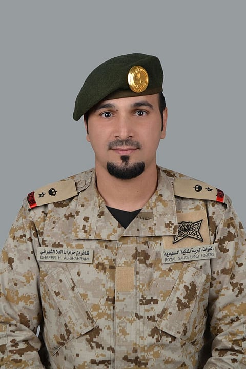 "الشهراني" يحصل على ماجستير العلوم العسكرية