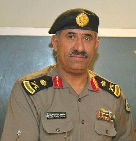 أمير القصيم يعزي اللواء "القرزعي" في وفاة والدته