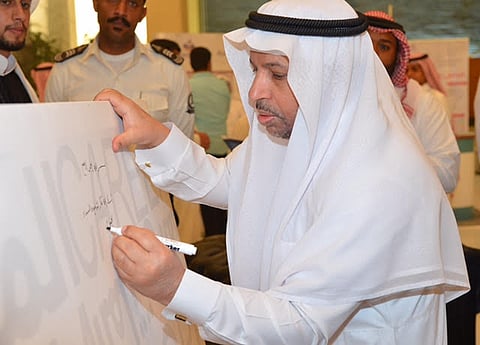 مدير جامعة المؤسس الجديد .. 40 عاماً من العلم تكلل بالقيادة .. متى يغضب؟