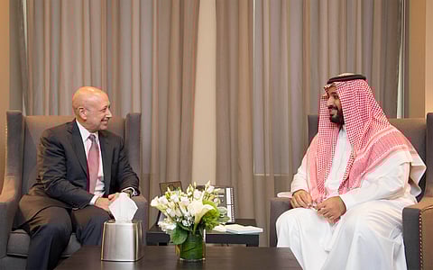 "محمد بن سلمان" يجتمع بشركات استثمارية في نيويورك لبحث مجالات الشراكة وفق #رؤية_السعودية_2030