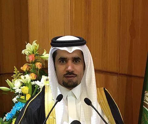 المقدم جابر آل هادي يحصل على الماجستير