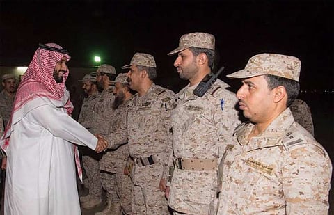 مواقع التواصل تتفاعل مع زيارة ولي ولي العهد للحد الجنوبي