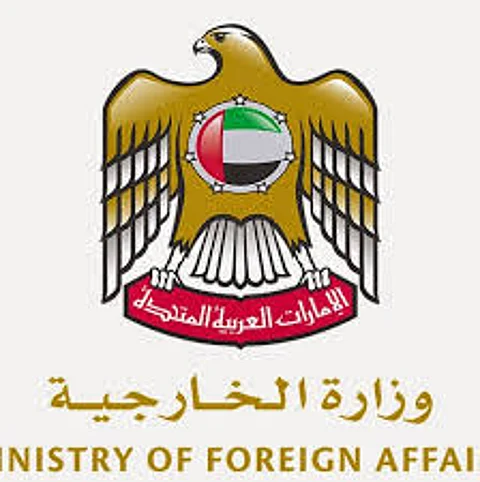 بعد مقطع الاعتداء ..الإمارات تستدعي نائب السفيرة الأمريكية والأخير يعتذر