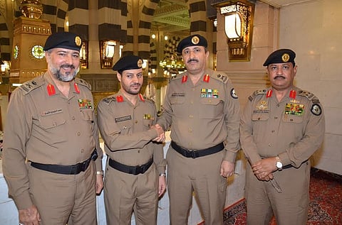 مدير شرطة المدينة يقلد "السحيمي" رتبته الجديدة