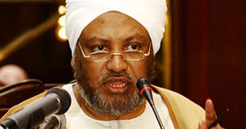 رئيس مجمع الفقه في السودان: مؤازرة ومعاضدة المملكة واجب كل مسلم