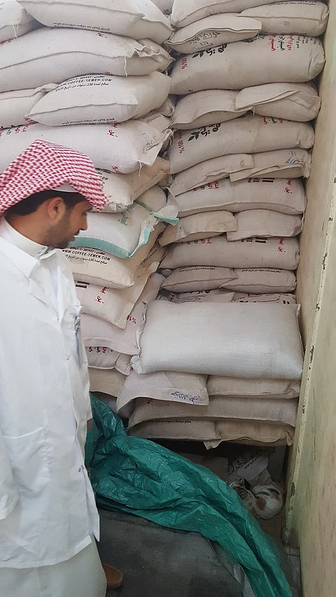 "الغذاء والدواء" تضبط 244 ألف كجم أغذية مخالفة