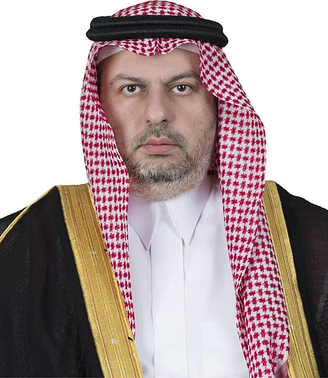 رئيس الهيئة العامة للرياضة يعتمد مجلس إدارة نادي الشباب