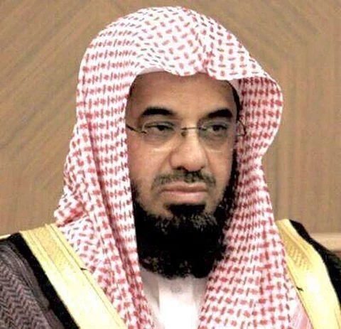 "الشُريم" ينصح مطاردي "البوكيمون" بأبيات شعرية .. "مُلهِّيَ الرِّعيانِ"