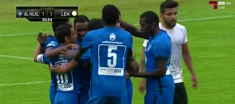 بالفيديو .. الهلال يتغلب على لخويا القطري بهدفين