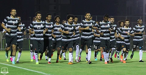 الشباب يتعاقد رسمياً مع "هتان باهبري" لمدة ثلاث سنوات