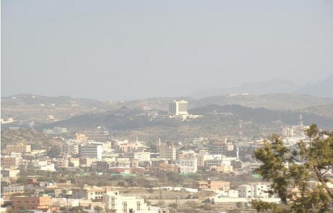 أهالي " أبناء بلجرشي " يطالبون بإعادة حصن أثري