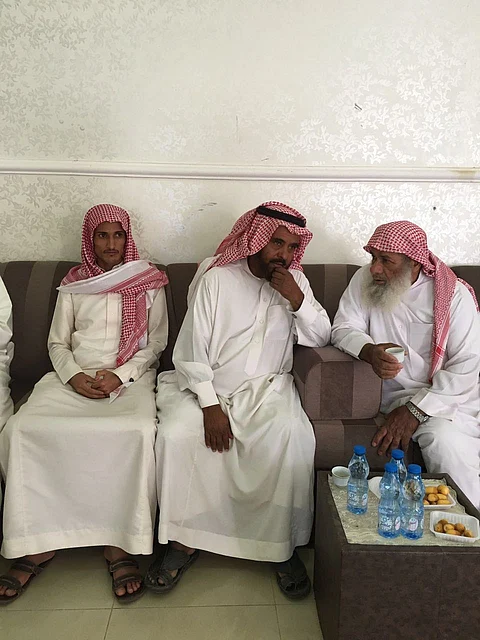 أهالي الخرج يشيّعون الشهيد "النتيفات".. وهذا آخر ما كتب.. "تغريدة مبكية"