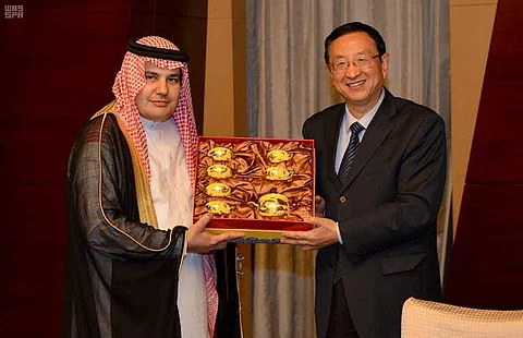 "الطريفي" يلتقي وزير الثقافة الصيني