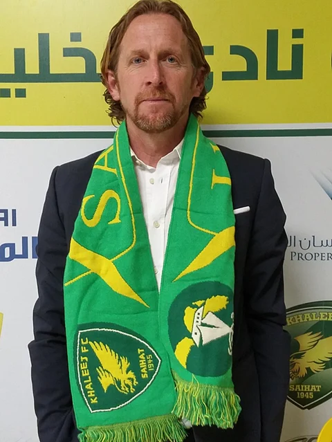 مدرب الخليج أول ضحايا دوري جميل