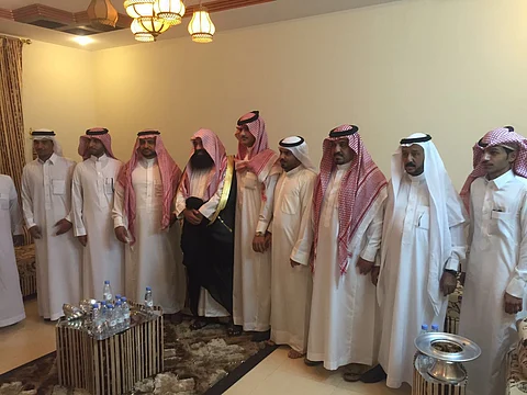 "الشمري": تبرعت لـ"منال" لوجه الله.. ولقائي بأمير حائل "أبوي"