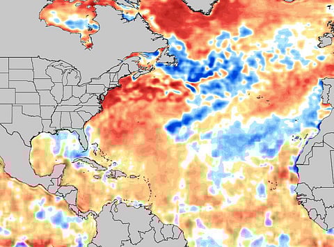 محلل طقس يتوقع تأثر شبه الجزيرة العربية بكمية أمطار لم تهطل منذ 21 عاماً