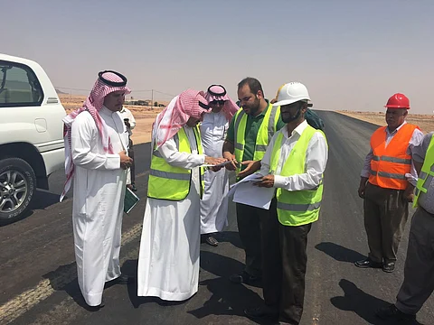 قريبًا.. مكتب جهاز إشراف لقطاع الطرق بمحافظة تيماء لرفع مستوى الخدمة