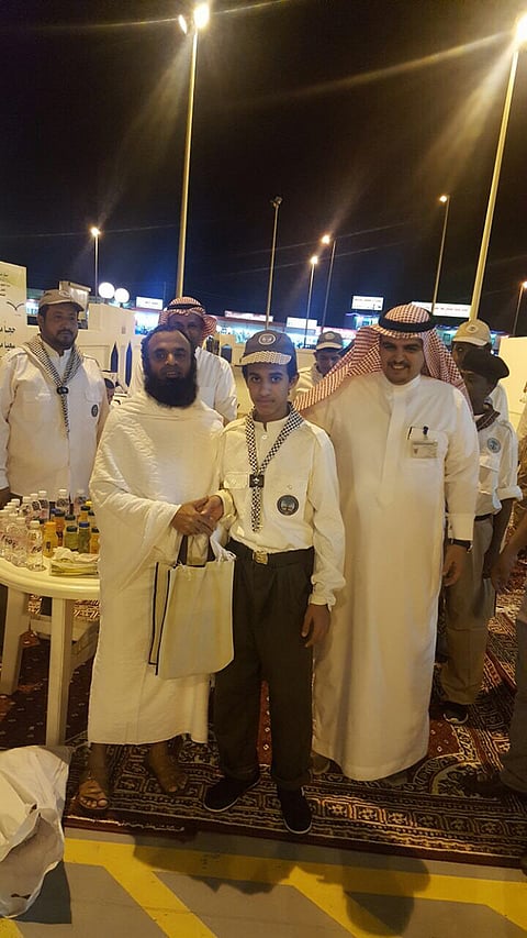 بلدية الليث توزّع الهدايا على الحجاج بميقات يلملم