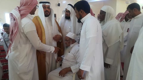 الجموع تزف الشهيد "طوهري" بجوار شقيقه .. ووالدهما: "كم أنا فخور"