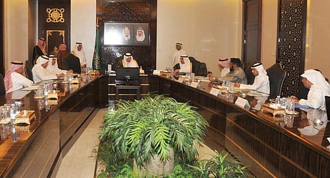 أمير مكة يوجه بتطوير وحماية الحياة البحرية في كورنيش جدة