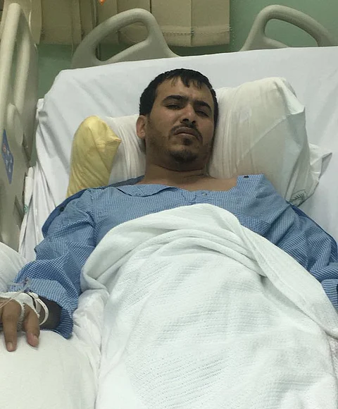 "ابن حجيل" يتبرع لشقيقه بكليته بعد 3 أشهر من إصابته بـ"الفشل الكلوي"