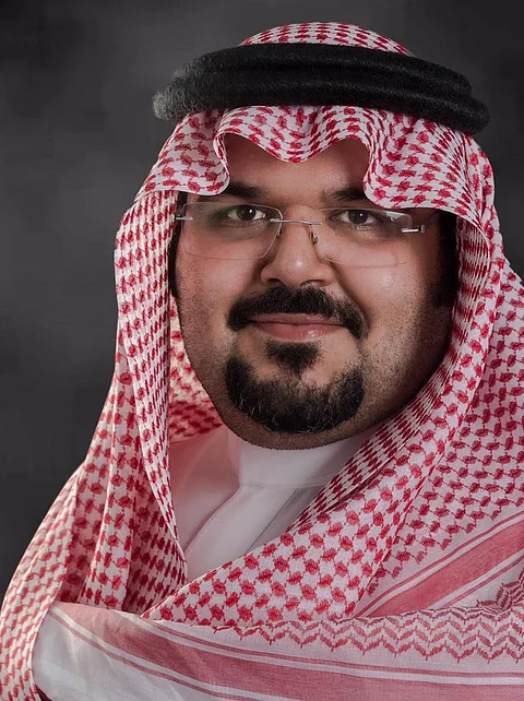 العباسي: حنكة وحكمة المؤسس وحدت البلاد ورفعت رايتها خفاقة