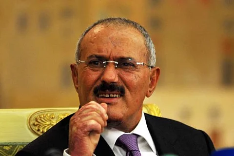 المخلوع صالح يجدِّد دعوته إلى حوار خاص مع السعودية.. والحوثيون يقدمون مبادرة مضحكة!