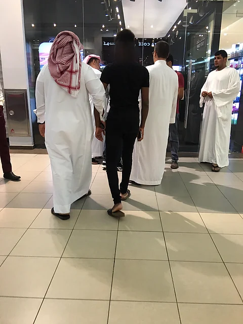 مكة.. حملات الملابس الخادشة وقصات الشعر تعود لفاعليتها وتضبط 30 مخالفاً