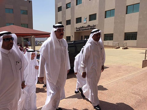 مدير جامعة جدة يتفقد الفرع الجديد بمحافظة الكامل ويلتقي المحافظ