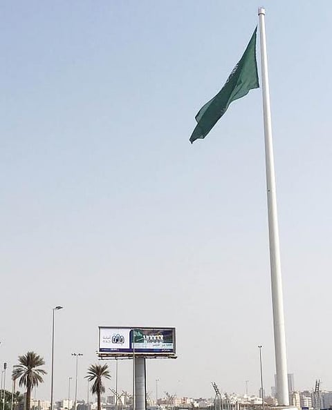 أمانة جدة تخصص 200 لوحة إعلانية لدعم "الأخضر"