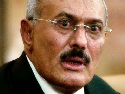 خلافات المخلوع وميليشيات الحوثي تتصاعد مع استمرار ضربات قوات التحالف