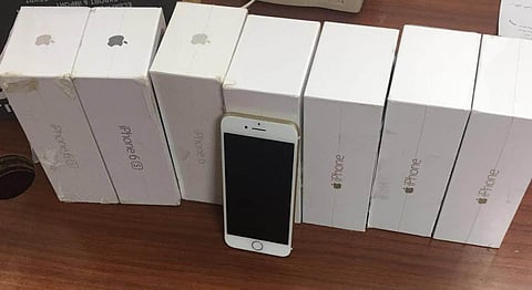 بعد أقل من 24 ساعة.. "تحريات بيشة" تُطيح بشخصين سرقا محل جوالات