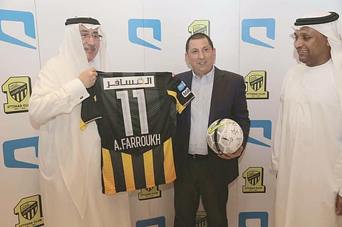 الرئيس التنفيذي لموبايلي يزور مقر نادي الاتحاد بجدة