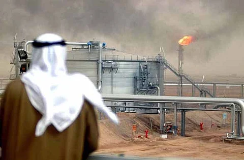 بلومبيرج الأمريكية: السعودية تملك احتياطات نفطية تكفيها 70 عاماً