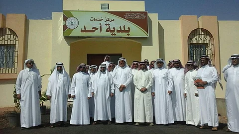 سيبيه يفتتح مركز الخدمات بأسواق النفع العام بأحد