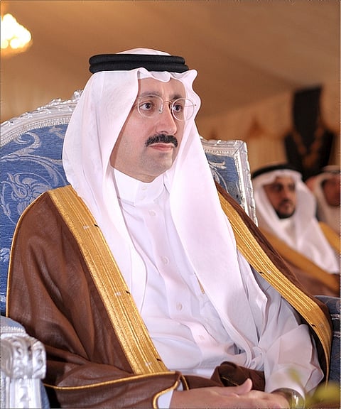 محافظ الأحساء يشكر المواطن الذي كشف جريمة نحر الطفلة بالمحافظة