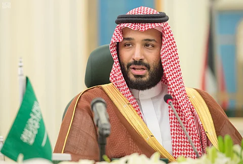 ولي ولي العهد يبحث مع وزير الدفاع الأردني العلاقات الثنائية وأوجه التعاون بين البلدين