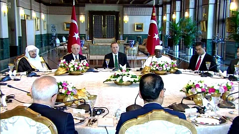 "أردوغان" يستقبل رئيس "الشورى" ووفود برلمانات "التعاون الإسلامي"