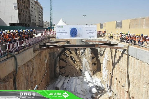 قطار الرياض: "منيفة" تخترق جدار محطتها الأخيرة على المسار الأزرق