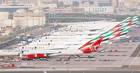 إغلاق المجال الجوي لمطارَيْ دبي والشارقة بعد رصد طائرة بدون طيار
