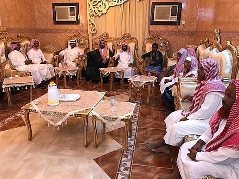 تعويضات اقتصادية جازان و"السنين العجاف" .. ضرب وتعليق ومنع من دخول الإمارة!