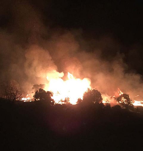 شاهد.. مدني المندق يخمد حريقي "بلخزمر" و"عمضان"