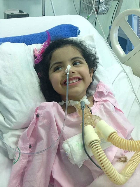 بعد عام ونصف.. "تخصصي الرياض" يستقبل الطفلة تالا البلوي