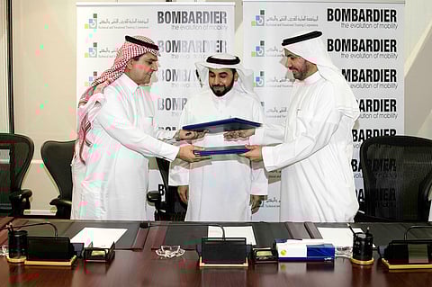 "التدريب التقني" تُبرم اتفاقية لتوظيف الخريجين للعمل في مشروعات النقل