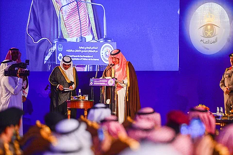 ولي العهد: الاتفاقات والمعاهدات الدولية لا تكفي وحدها في مواجهة ظاهرة استغلال براءة الأطفال