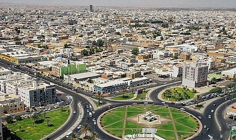 تبوك تشهد انطلاق المحطة الثالثة من قافلة "سابك" للعلوم